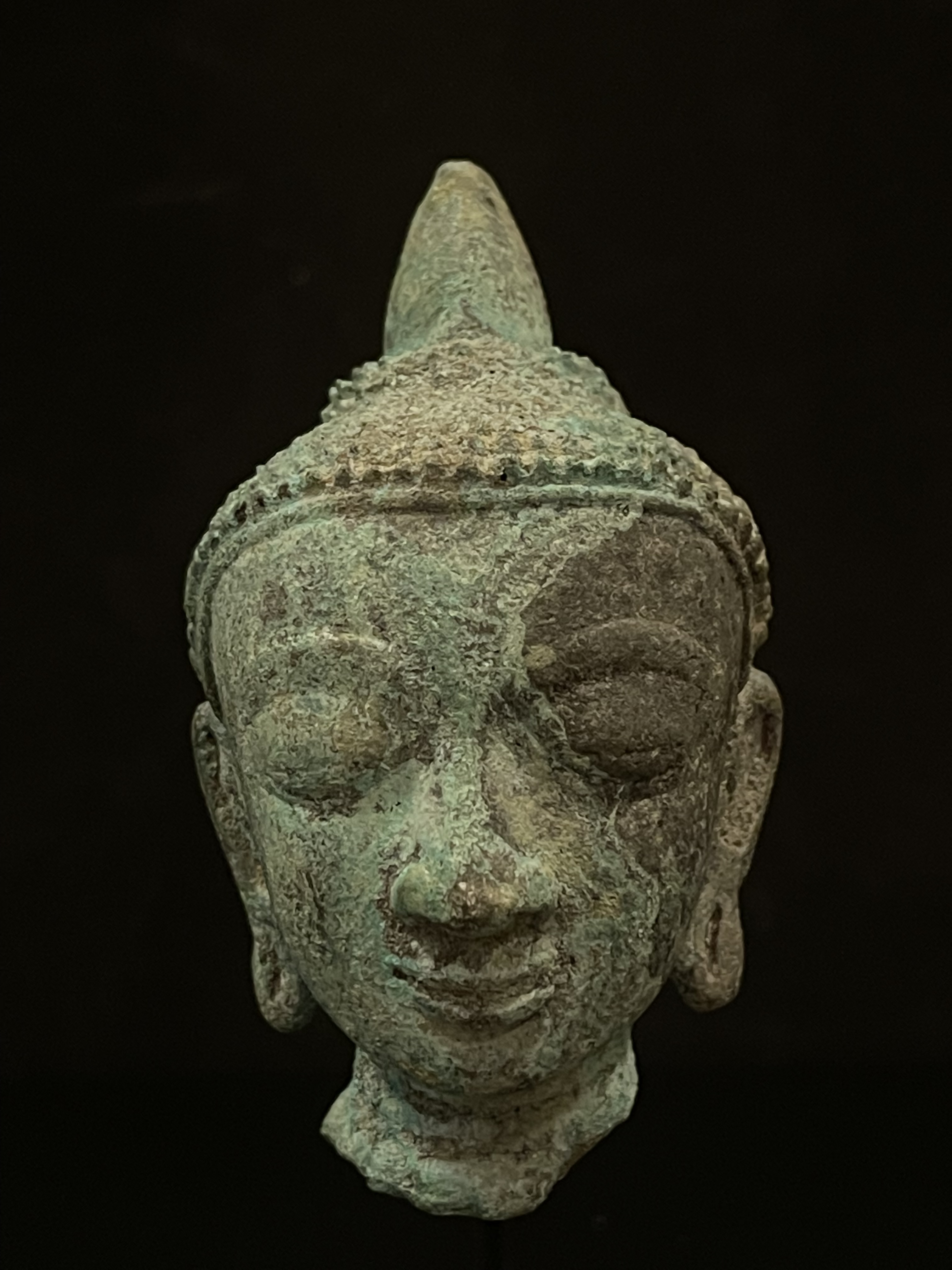 Green patina bronze Buddha head- 5539